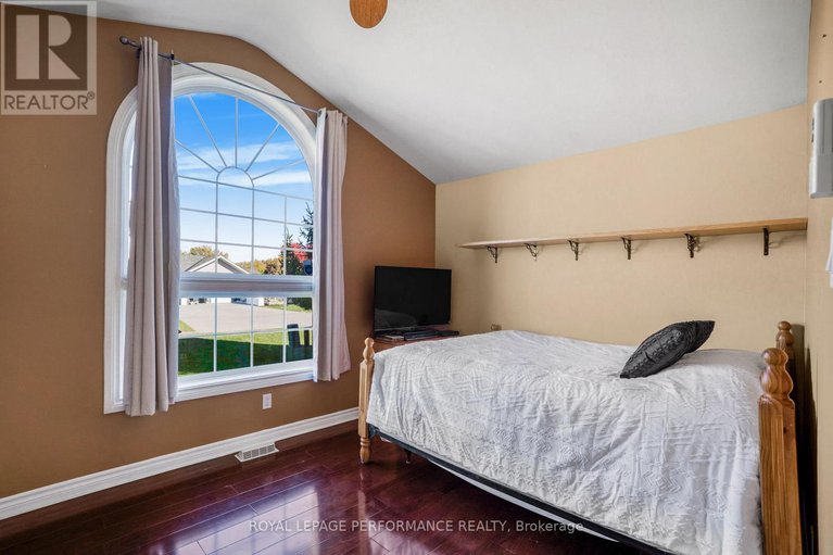 29009681/40-lori-lane/chesterville/north-dundas/ontario/K0C2H0_27
