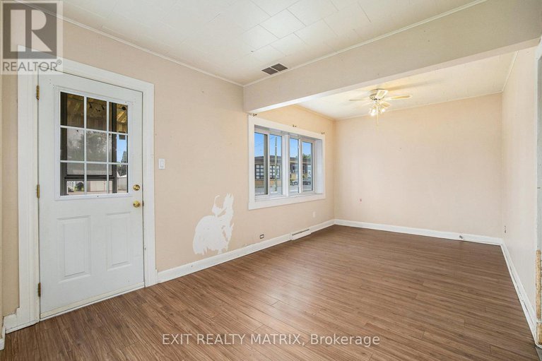 28358640/757-principale-street/casselman/casselman/ontario/K0A1M0_4