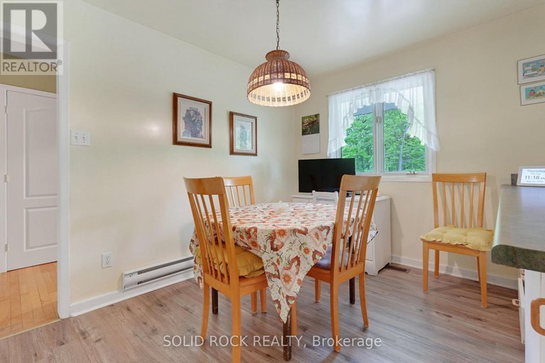 28369981/7725-lawrence-street/vernon/ottawa/ontario/K0A3J0_7
