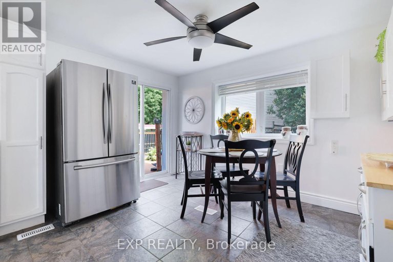 28899628/55-division-street-n/mcnabbraeside-twps/mcnabbraeside/ontario/K7S3B9_13