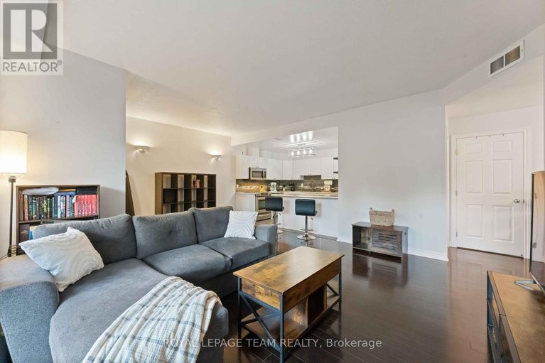 28720848/a-97-crestway-drive/barrhaven-east/ottawa/ontario/K2G7C6_12