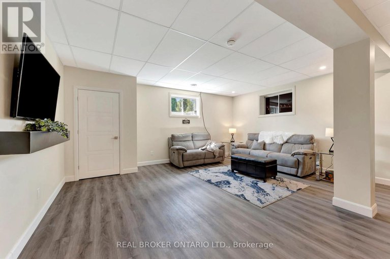 29437875/114-smith-road/north-grenville-twp-kemptville-south/north-grenville/ontario/K0G1T0_38