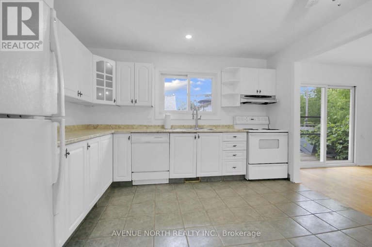 28770167/1254-heron-road/ridgemont/ottawa/ontario/K1V6A9_12