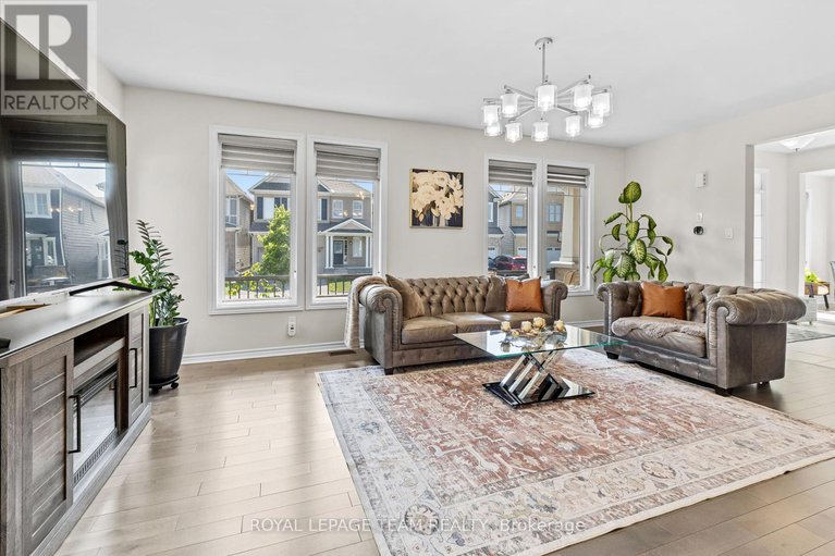 28616419/526-alcor-terrace/half-moon-bay/ottawa/ontario/K2J6N6_8