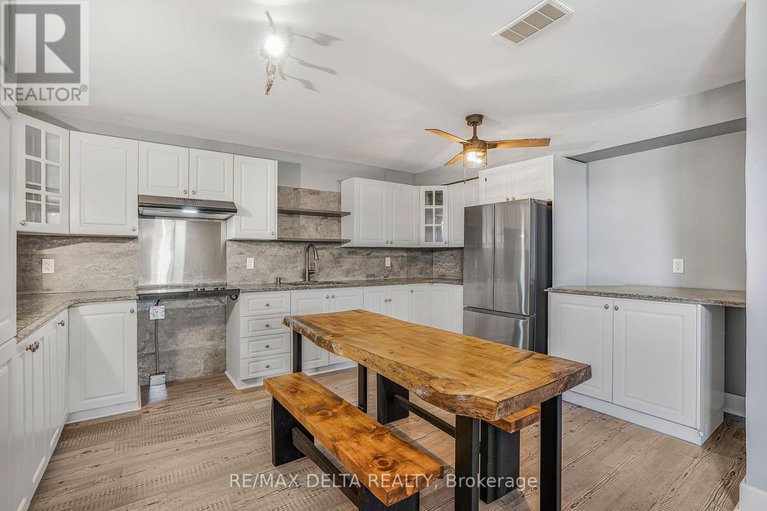 28641463/1605-st-anne-road/champlain-twp/champlain/ontario/K0B1K0_25