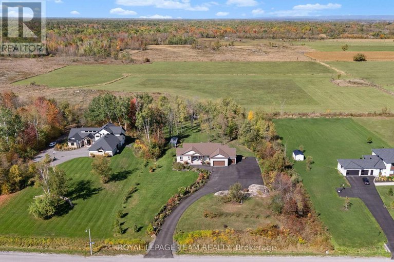 29316894/26-synergy-way/kanata-north-west/ottawa/ontario/K2W0K3_39