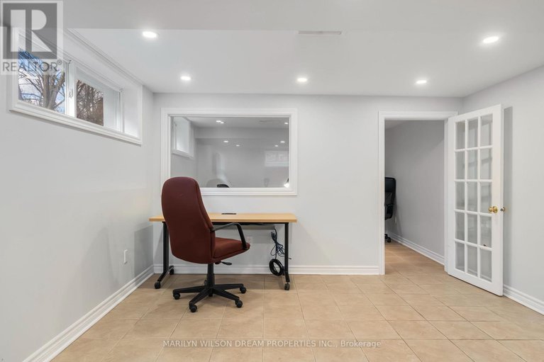 28155106/446-thessaly-circle/alta-vistafaircrest-heights/ottawa/ontario/K1H5W5_33