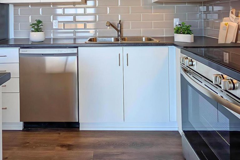 29084520/601-1350-hemlock-road/cfb-rockcliffe-and-area/ottawa/ontario/K1K5C2_28