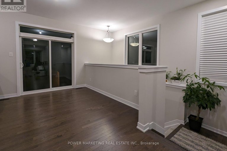 28308591/346-falsetto-street/mer-bleuebradley-estatesanderson-park/ottawa/ontario/K1W0S6_10