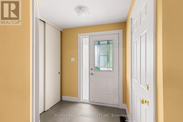 28498347/727-maley-street/kemptville/north-grenville/ontario/K0G1J0_5