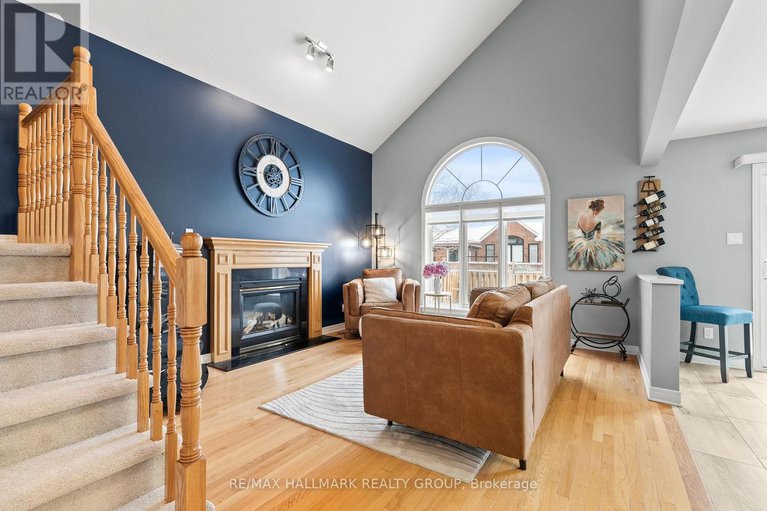 29244730/9-new-deighton-crescent/barrhaven-east/ottawa/ontario/K2G6H7_17