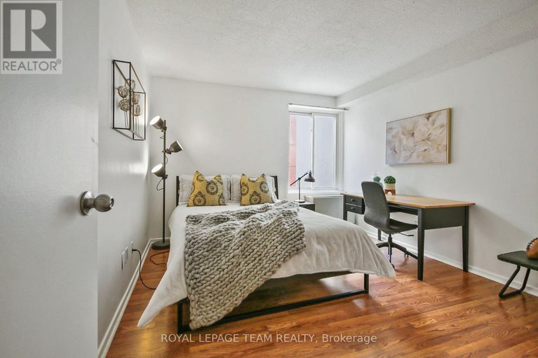28399342/701-141-somerset-street-w/ottawa-centregolden-triangle/ottawa/ontario/K2P2H1_34