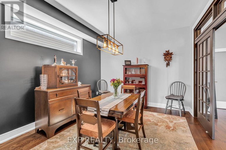 28273592/2114-helene-campbell-road/cedargrovefraserdale/ottawa/ontario/K2J4J2_10