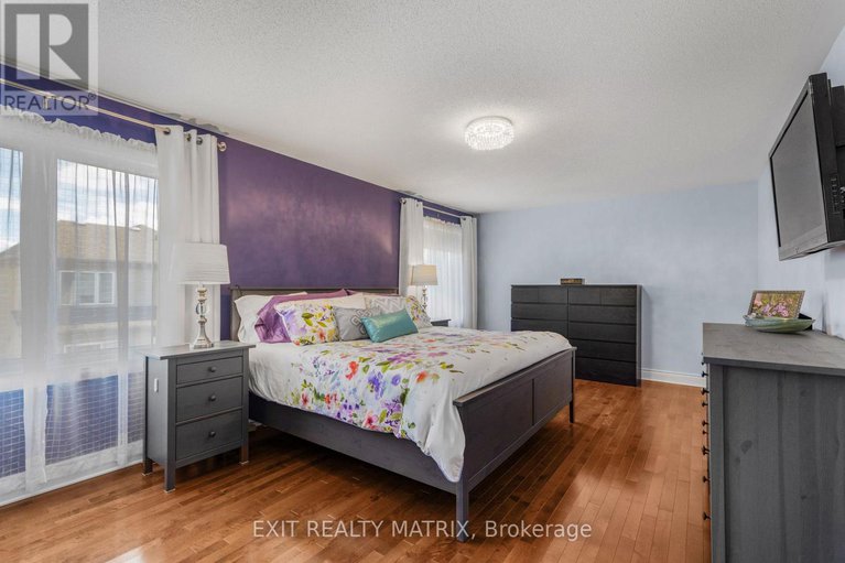 28788160/352-oakcrest-way/avalon-east/ottawa/ontario/K4A0S5_20
