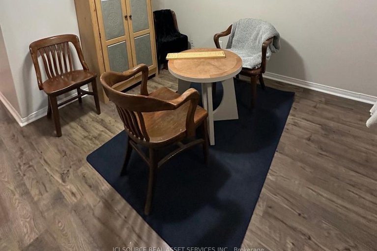 29687932/11-great-oak-private/riverview-park/ottawa/ontario/K1G6P7_25