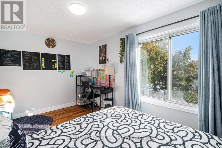 29113724/329-donald-street/overbrookcastle-heights/ottawa/ontario/K1K1M4_10