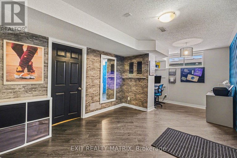 29379498/65-locheland-crescent/barrhaven-east/ottawa/ontario/K2G6H2_36