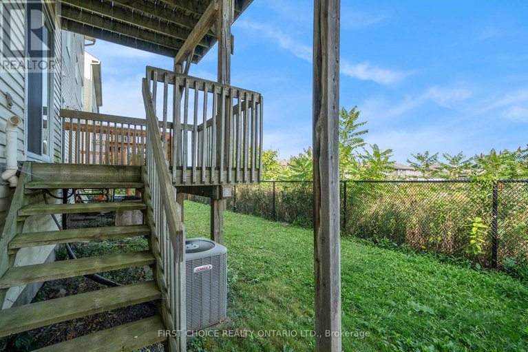 28841581/15-drayton-private/cfb-rockcliffe-and-area/ottawa/ontario/K1K4R1_17