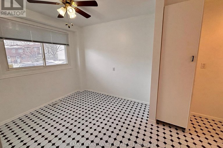 29598338/53j-sumac-street/beacon-hill-south/ottawa/ontario/K1J7T7_3