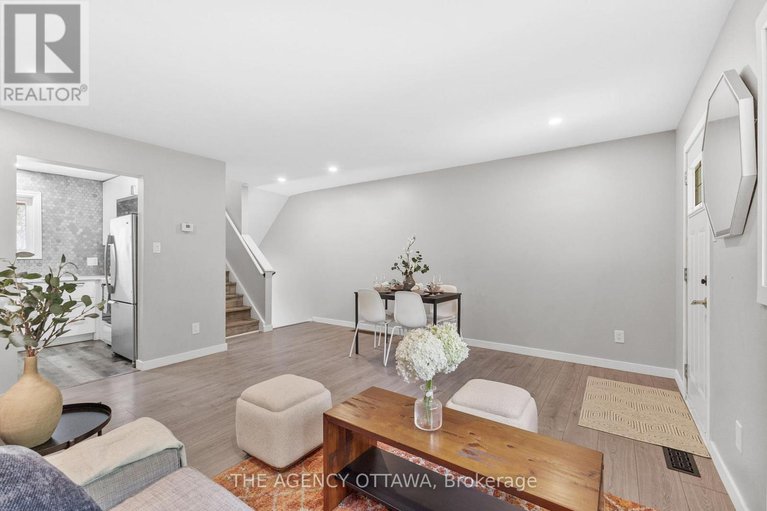 29075964/602-seyton-drive/westcliffe-estates/ottawa/ontario/K2H7X5_13