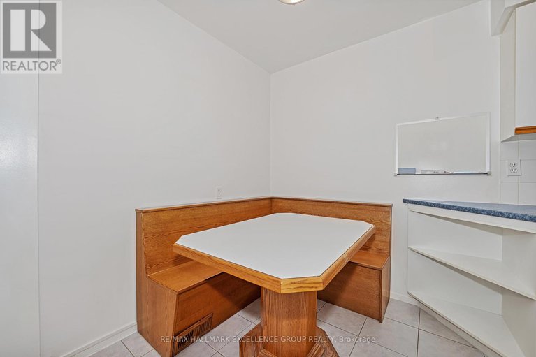 29093671/67-710-coronation-avenue/riverview-park/ottawa/ontario/K1G4G7_16