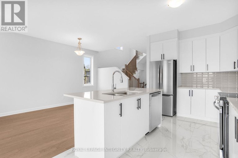 28622673/247-elsie-macgill-walk/rural-kanata-central/ottawa/ontario/K2W0L4_11