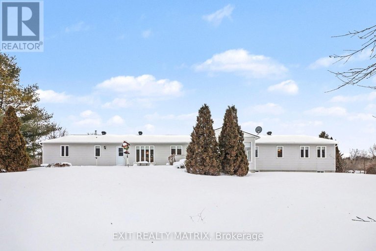 29553238/8329-rodney-farm-drive/osgoode-twp-north-of-reg-rd-6/ottawa/ontario/K0A2P0_41