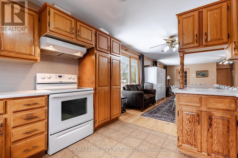 29466864/18824-glen-road/south-glengarry-charlottenburgh-twp/south-glengarry/ontario/K0C2J0_25