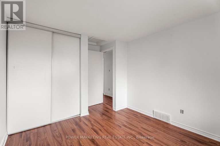28583636/1631-saxony-crescent/pineview/ottawa/ontario/K1B5K8_26