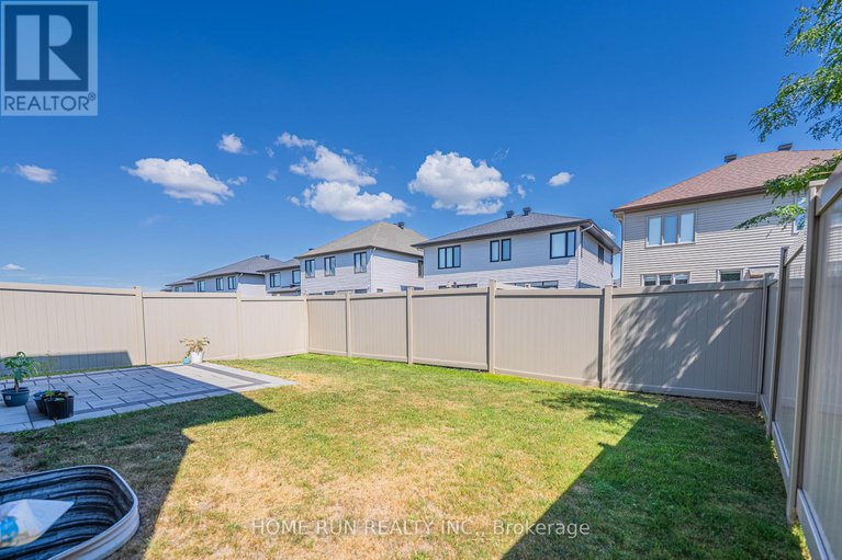 28793735/899-ralph-hennessy-avenue/riverside-southgloucester-glen/ottawa/ontario/K1X0B1_49