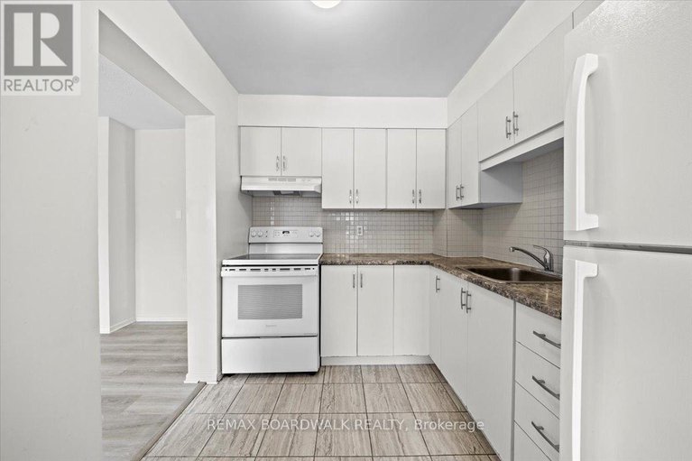 29233591/108a-2044-arrowsmith-drive/beacon-hill-south/ottawa/ontario/K1J7V8_14