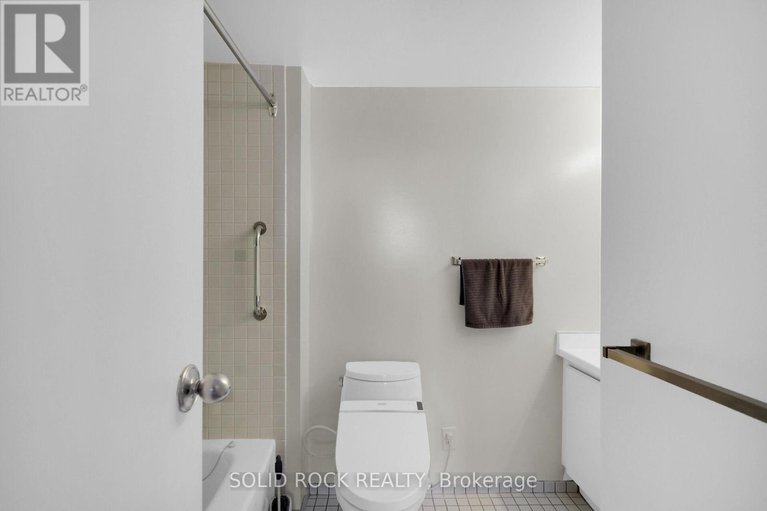 27797108/404-2759-carousel-crescent/ottawa/ontario/K1T2N5_24