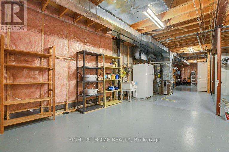 29048932/36-sable-run-drive/stittsville-central/ottawa/ontario/K2S1W8_29