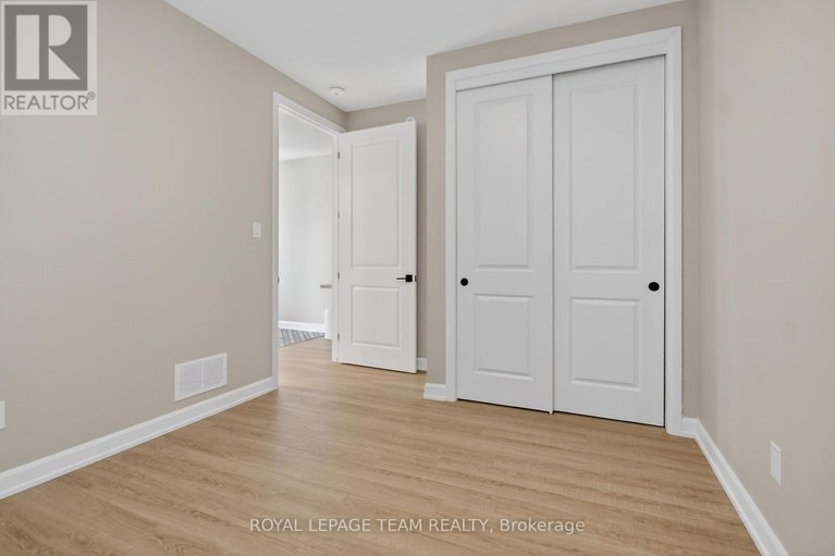 29384094/727-coast-circle/mahogany-community/ottawa/ontario/K4M0N2_19