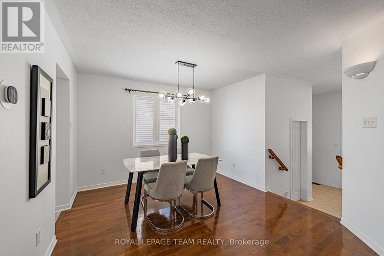 29363921/313-bryarton-street/chapel-hill/ottawa/ontario/K1C7R5_6