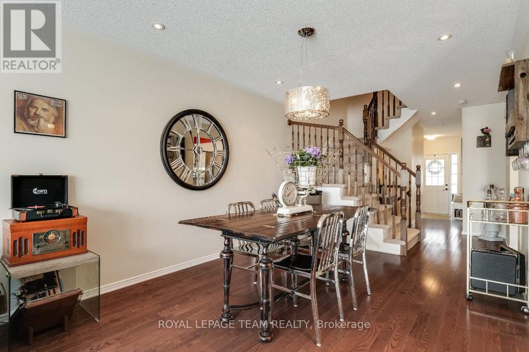 29094729/404-heathrow-private/stittsville-south/ottawa/ontario/K2S0M9_8