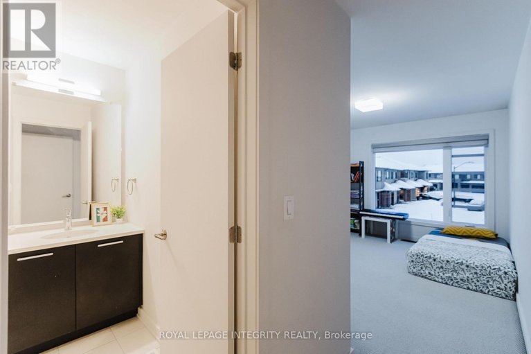 29495851/900-chipping-circle/riverside-southgloucester-glen/ottawa/ontario/K4M0E7_28