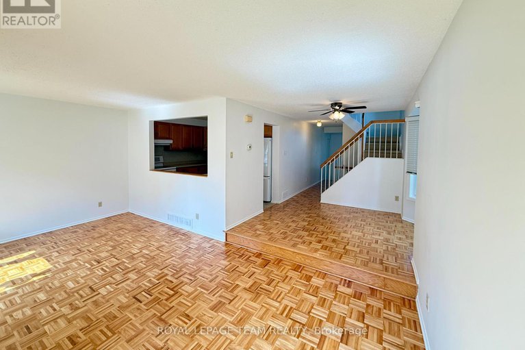 28744295/a-14-castlebrook-lane/centrepointe/ottawa/ontario/K2G5G4_9