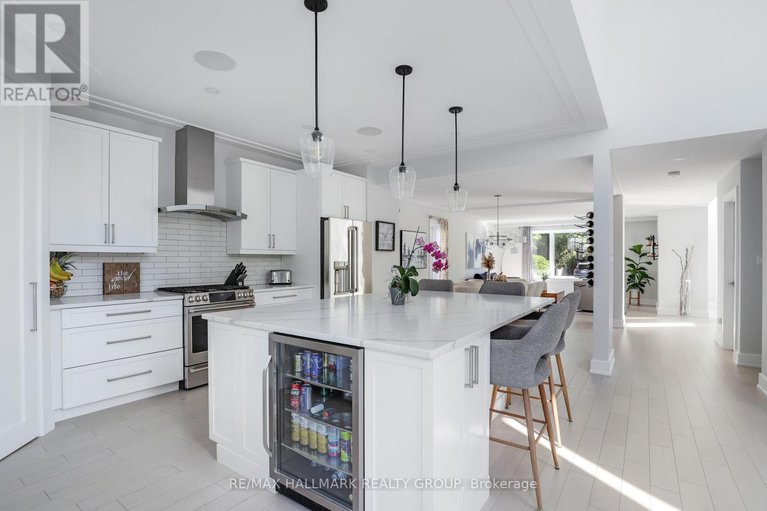 29296779/668-mansfield-avenue/laurentianview/ottawa/ontario/K2A2T6_14