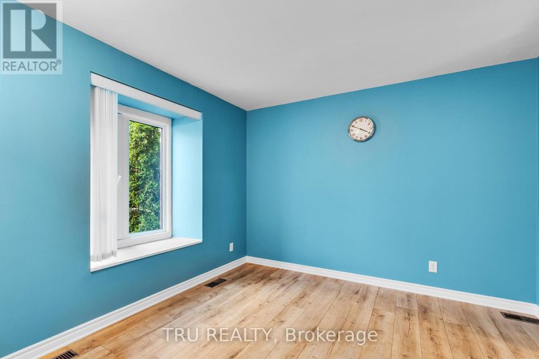 28925515/715-mooneys-bay-place/mooneys-bayriverside-park/ottawa/ontario/K1V8W4_7