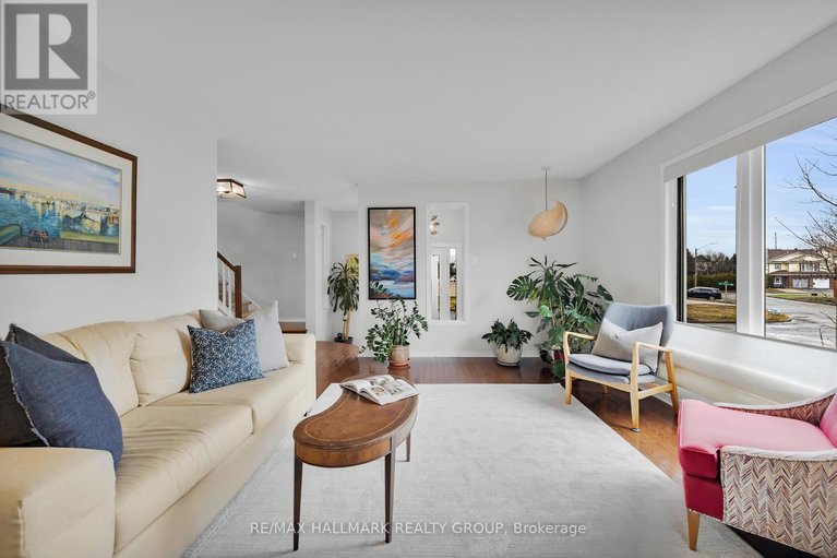 29606718/38-briermoor-crescent/hunt-club-parkgreenboro/ottawa/ontario/K1T3G4_7