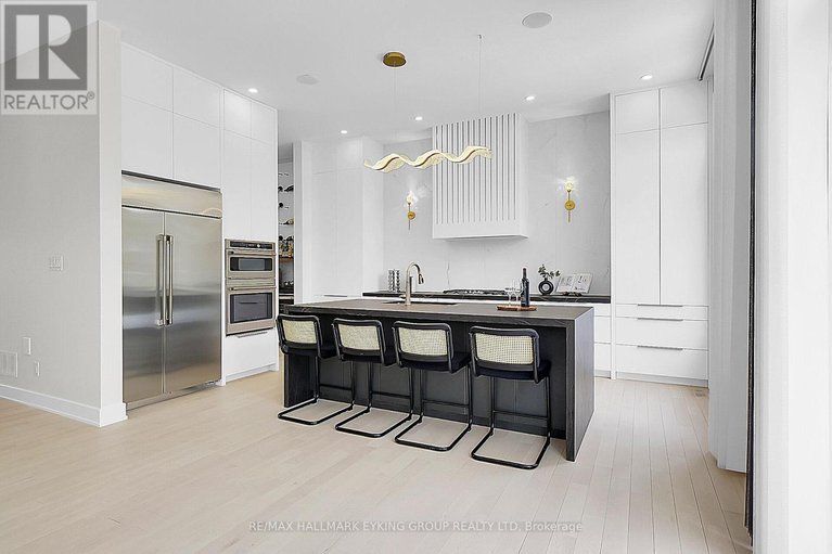 29283028/623-rowanwood-avenue/mckellarhighland/ottawa/ontario/K2A3E3_13