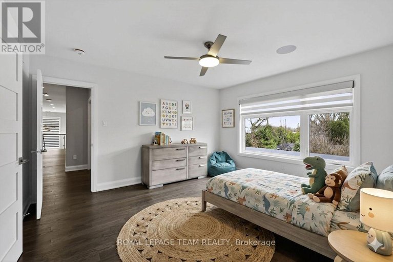 29651799/1670-ortona-avenue/carleton-heights/ottawa/ontario/K2C1W7_38