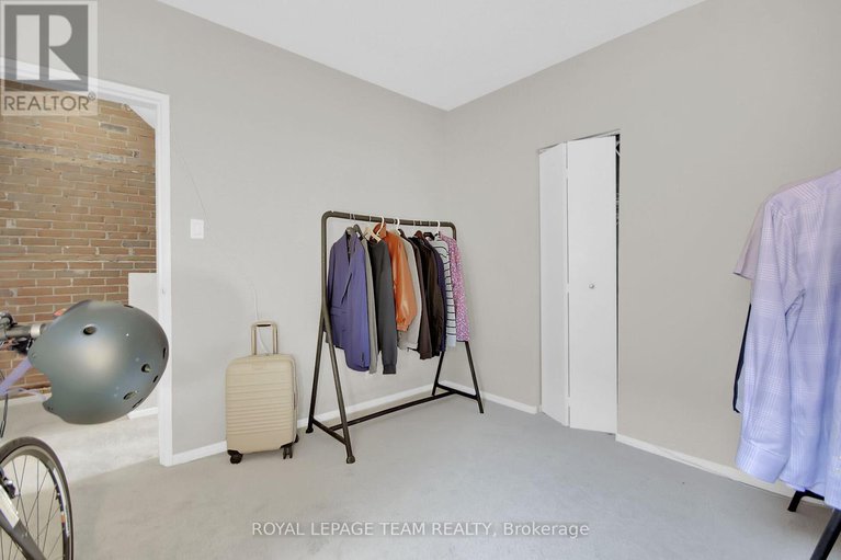 28974403/57-argyle-avenue/ottawa-centregolden-triangle/ottawa/ontario/K2P1B3_20