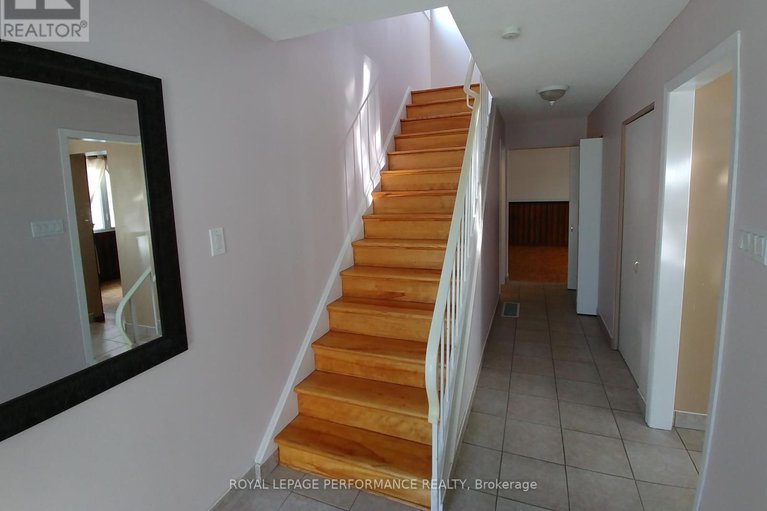 28468031/63-2063-jasmine-crescent/beacon-hill-south/ottawa/ontario/K1J7W2_3