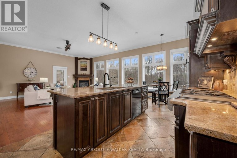 29487630/8134-adam-baker-way/osgoode-twp-north-of-reg-rd-6/ottawa/ontario/K0A2P0_15