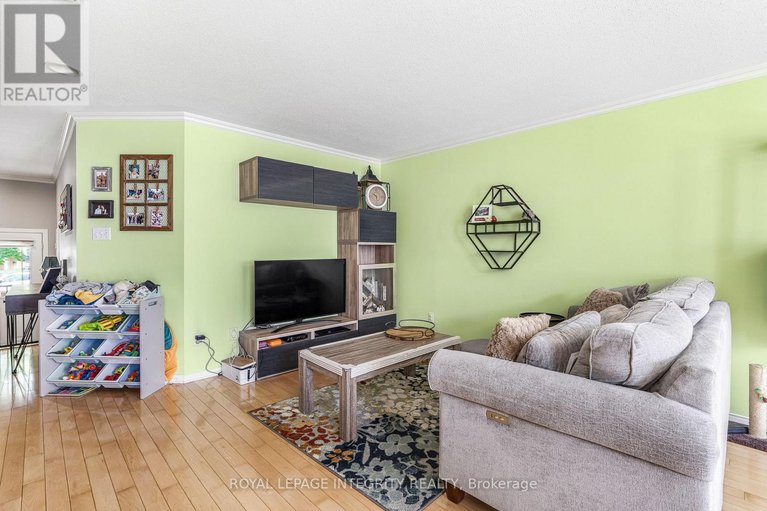 28637323/2263-silverado-crescent/avalon-east/ottawa/ontario/K4A4V1_6