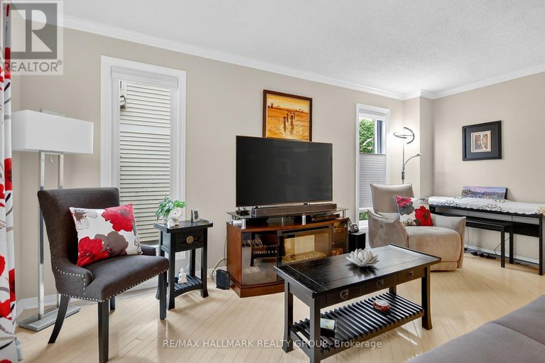 29052935/1415-caravel-crescent/bilberry-creekqueenswood-heights/ottawa/ontario/K1E3X4_10