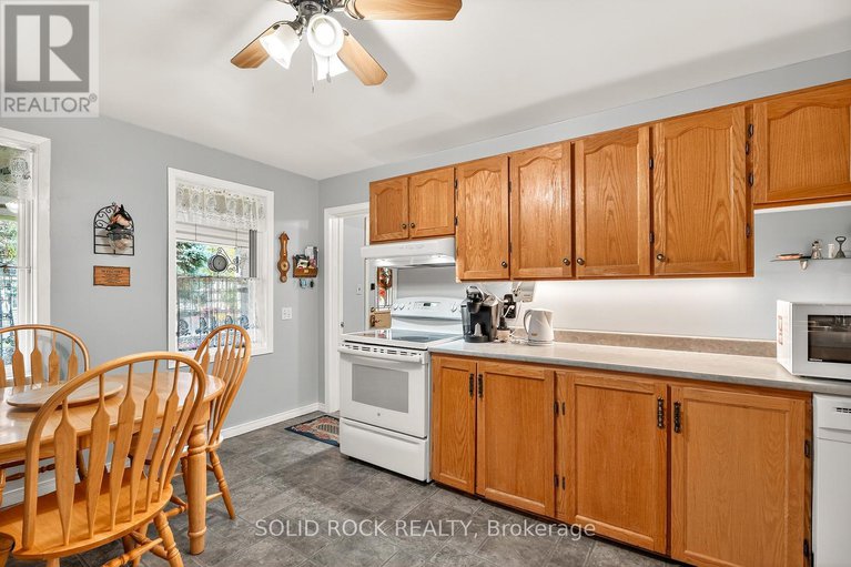 29048685/1262-rodney-lane/north-dundas-winchester-twp/north-dundas/ontario/K0C2K0_23