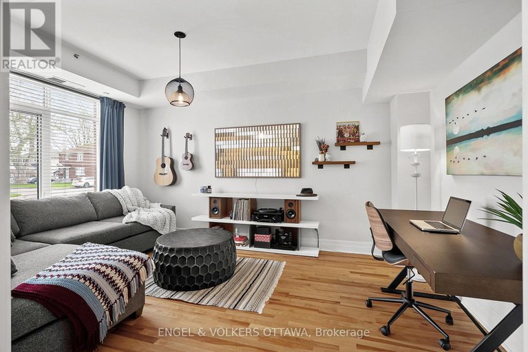 28281502/107-950-marguerite-avenue/overbrook/ottawa/ontario/K1K3T8_17